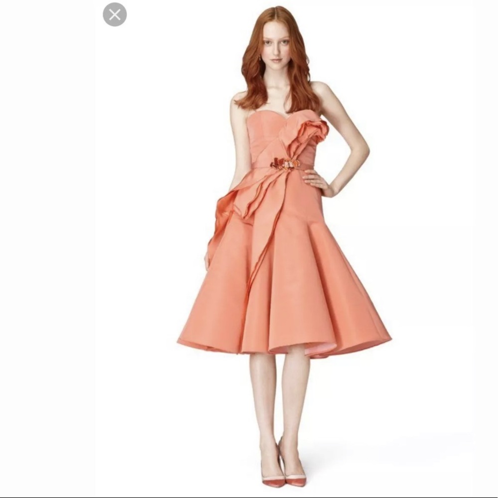 SOLD.Authentic Oscar de la Renta Coral/melon dress